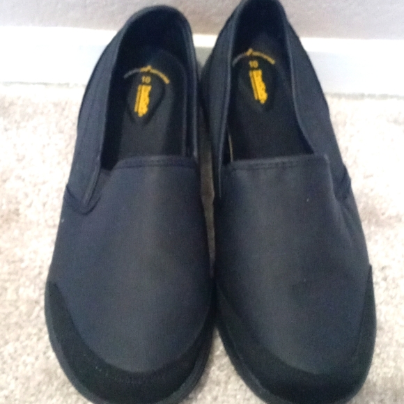 TREDSAFE SHOES - Picture 1 of 2